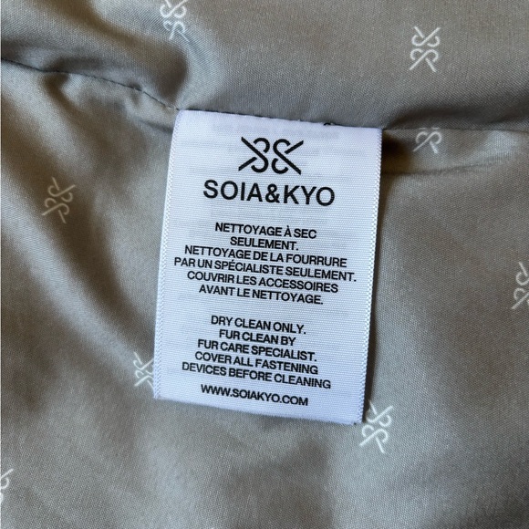 Soia & Kyo Black Puffer Coat with Fur Trim - Picture 5 of 11